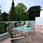 Apartamento White Pearl 3.03 *